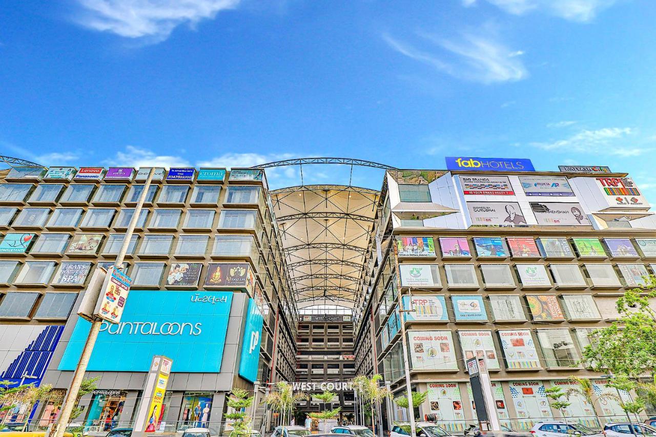 Fabhotel Parkland A Ahmadábád Kültér fotó