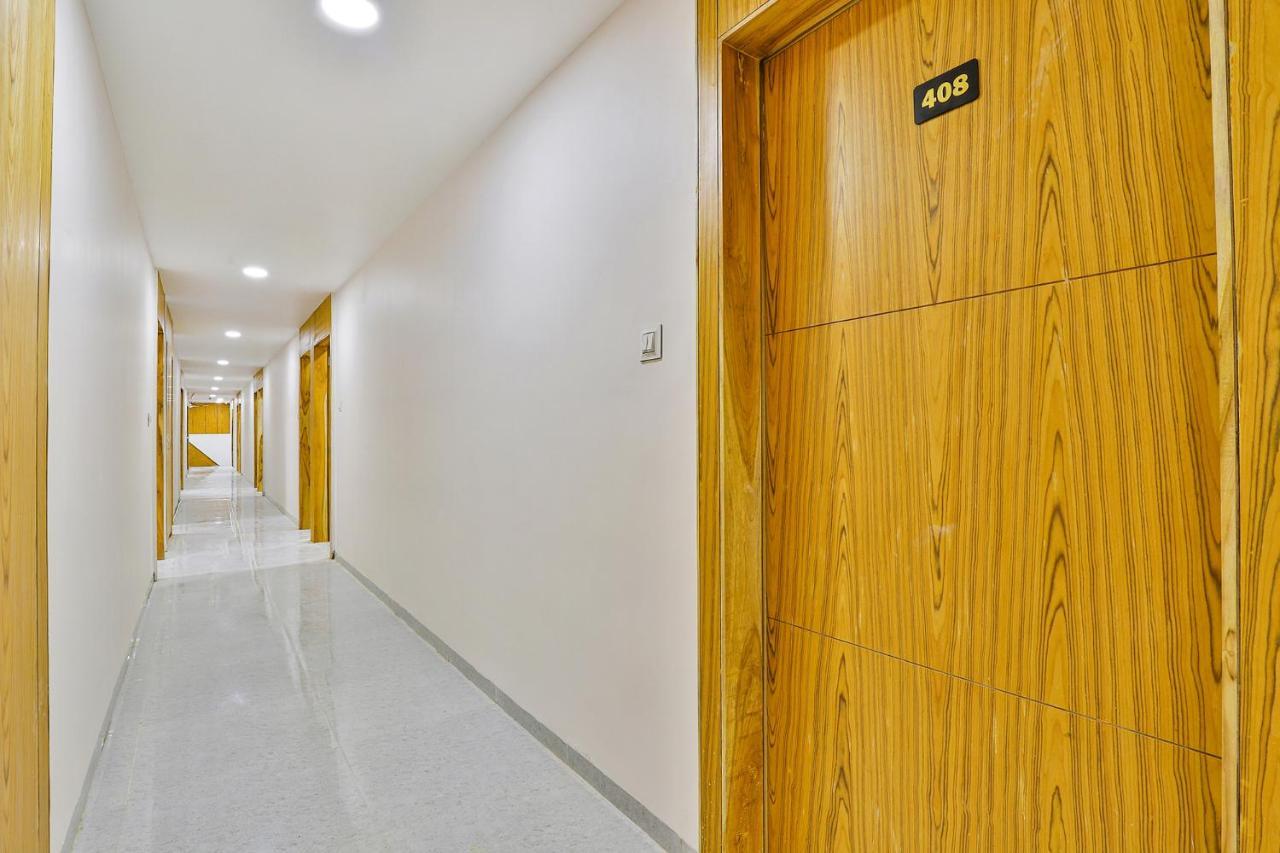 Fabhotel Parkland A Ahmadábád Kültér fotó